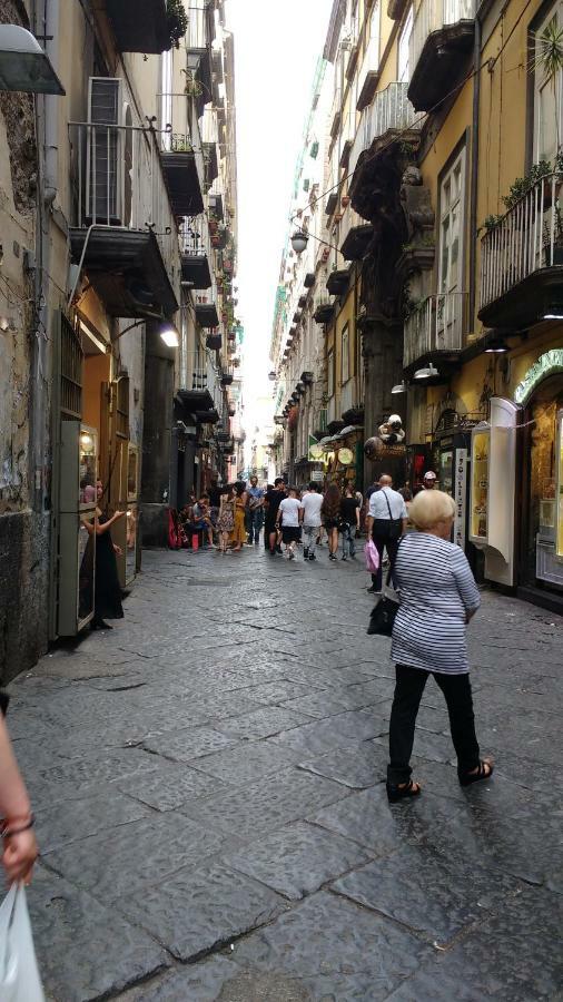 A Casa Di Arturo Bed & Breakfast Naples Exterior photo